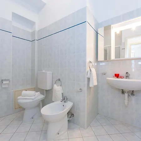 Casa Mira Al * Менаджо