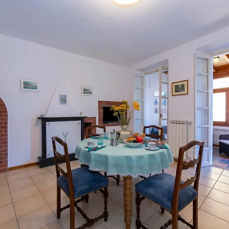 Casa Mira Al Apartment Menaggio
