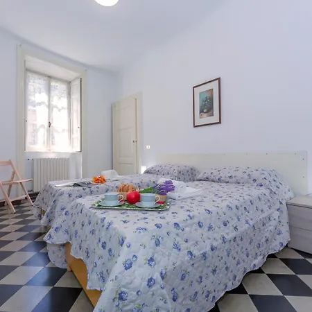 Casa Mira Al 아파트